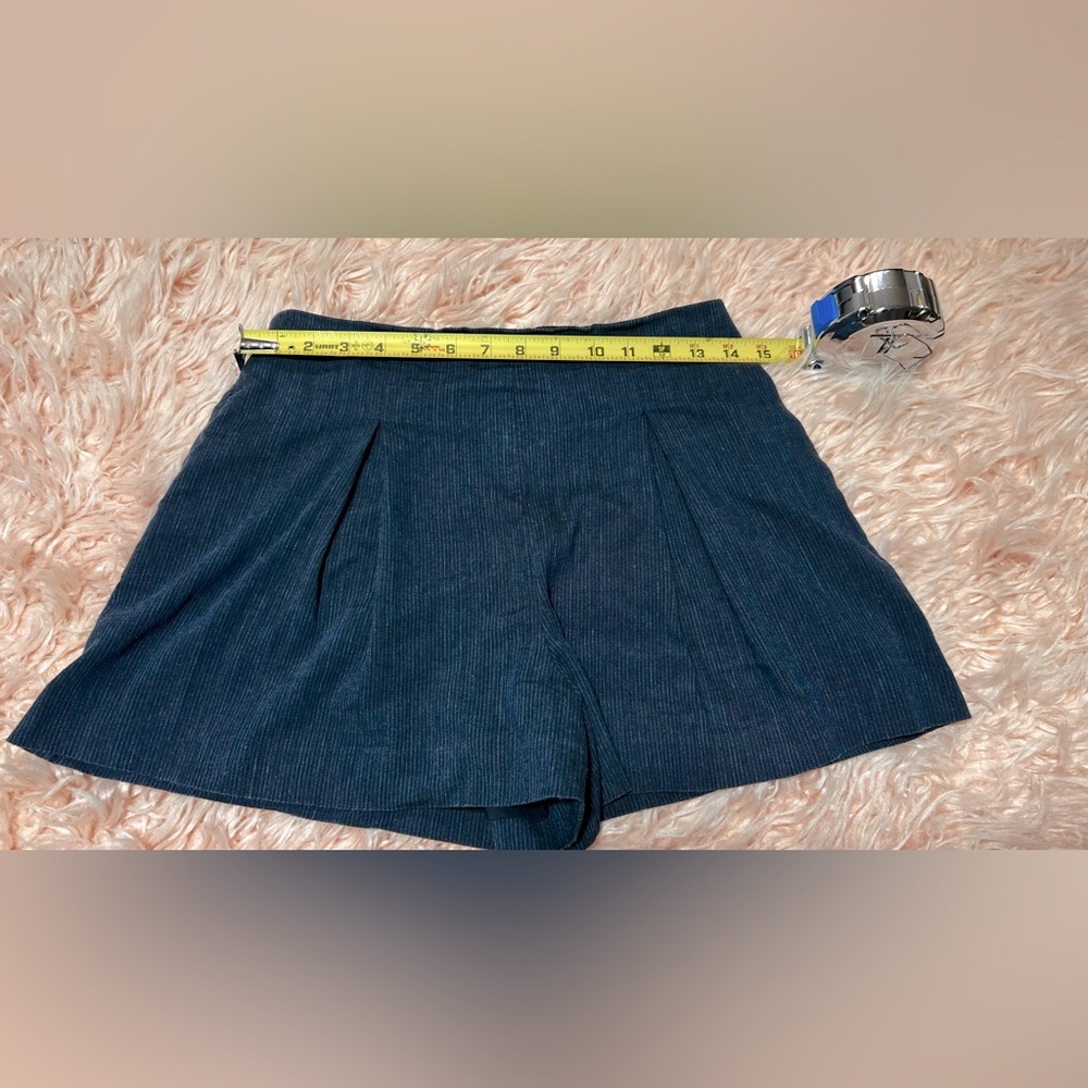 BCBG Mini skirt shorts size XS